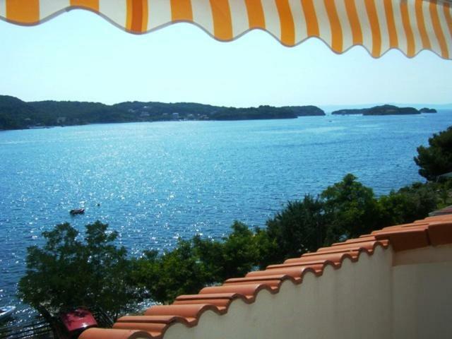 Apartman Supetarska Draga Apartment Exterior photo