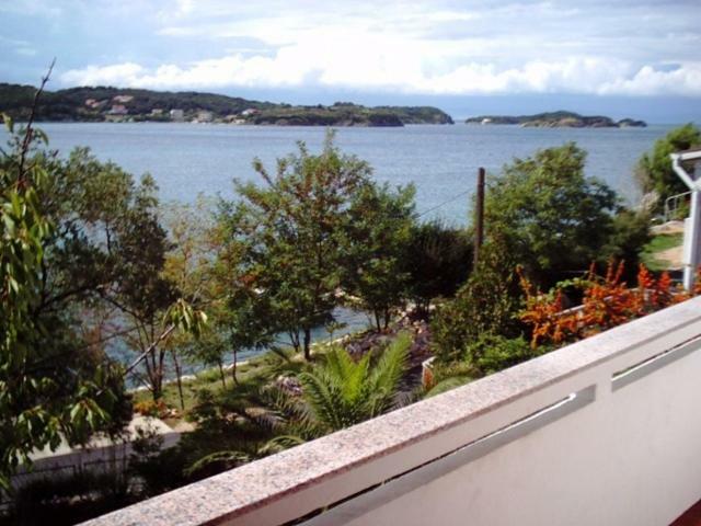 Apartman Supetarska Draga Apartment Exterior photo